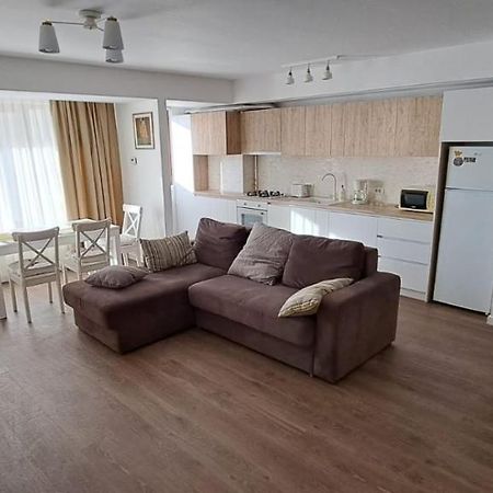 C&Y Zev Apartments Мамая Екстер'єр фото