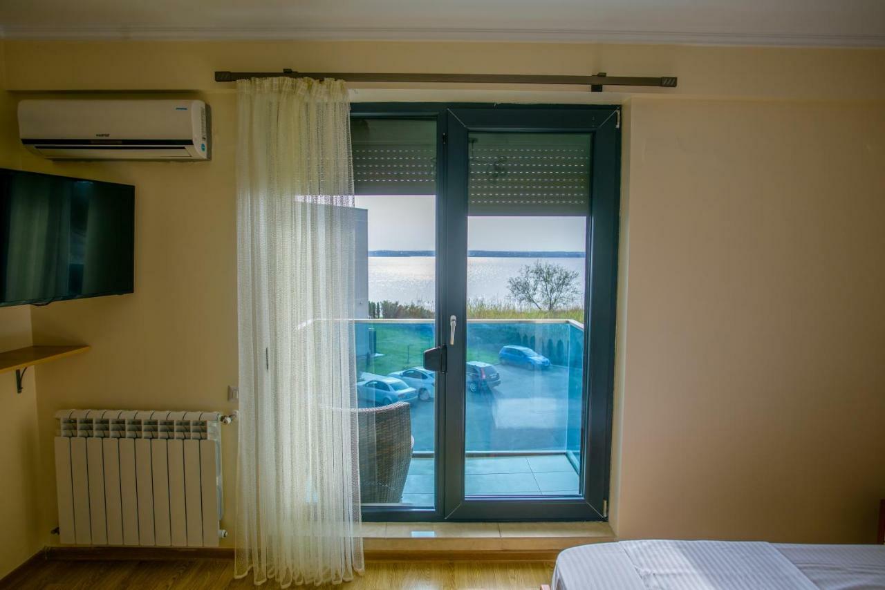 C&Y Zev Apartments Мамая Екстер'єр фото